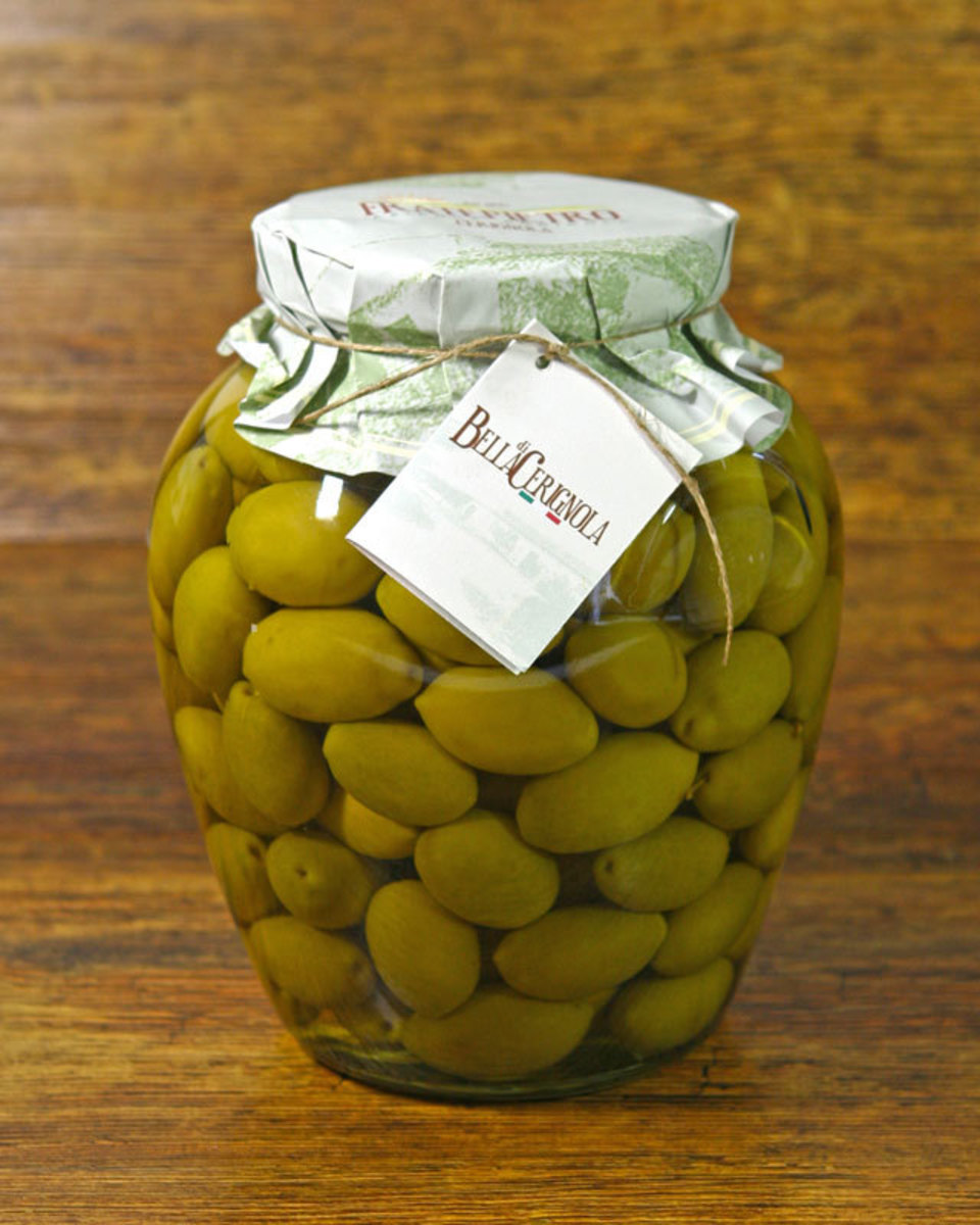 Grüne Oliven "Bella di Cerignola" im Glas 