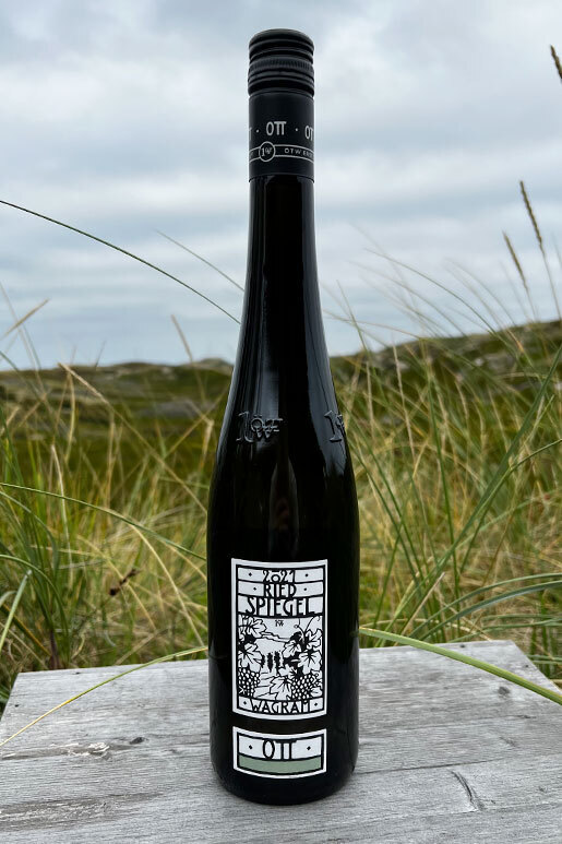 2021 Ott Grüner Veltliner Spiegel erste Lage 0,75l 2021 Ott Grüner Veltliner Spiegel erste Lage 0,75l