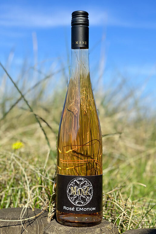 2022 Manz Rosé EMotion 0,75l 2022 Manz Rosé EMotion 0,75l